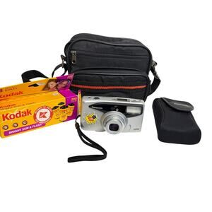Panasonic C-D3100ZM 35mm film camera lithium battery case 3 rolls of film. works